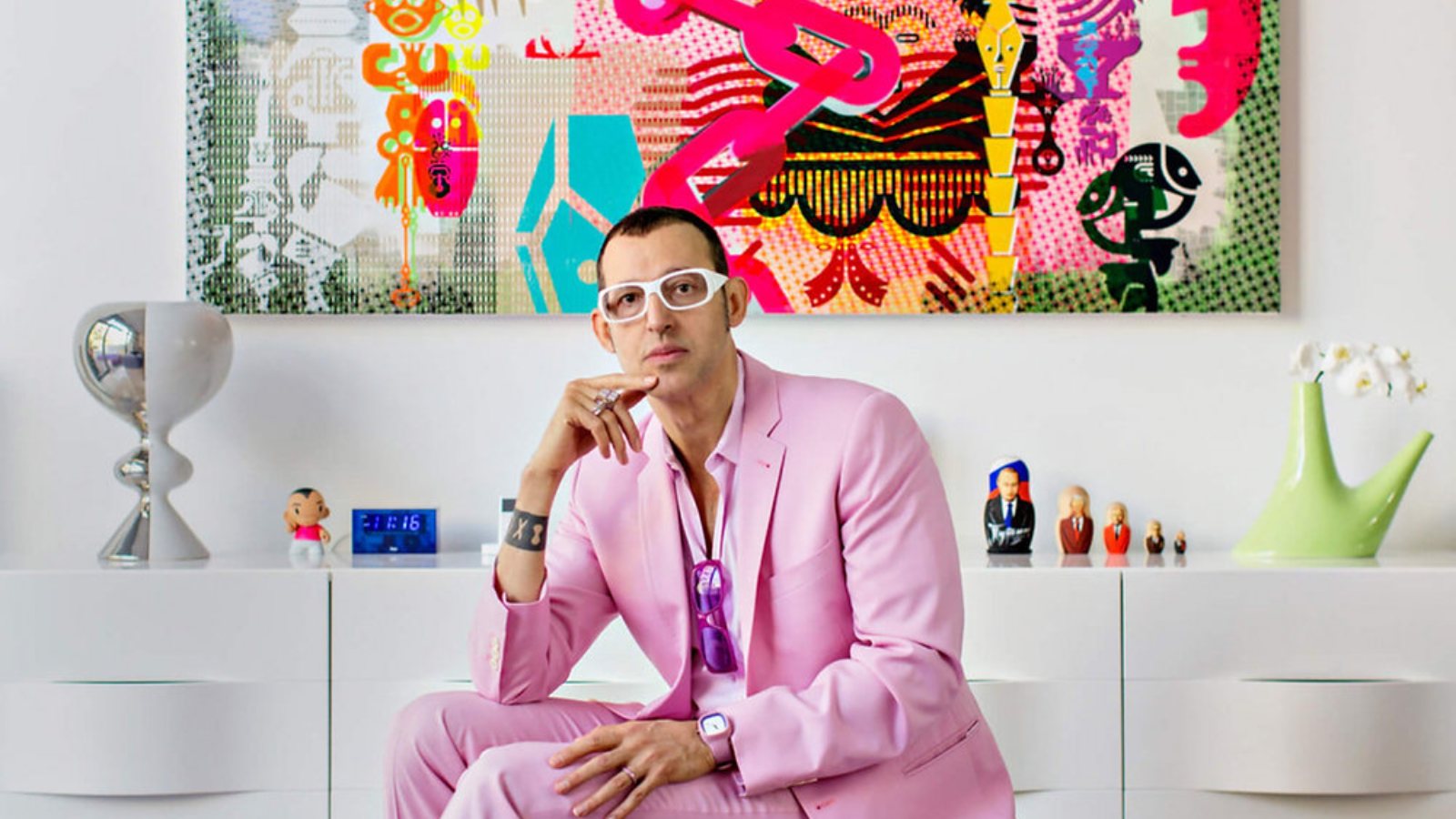 RENKLERDEN KORKMAYAN TASARIMCI: KARIM RASHID